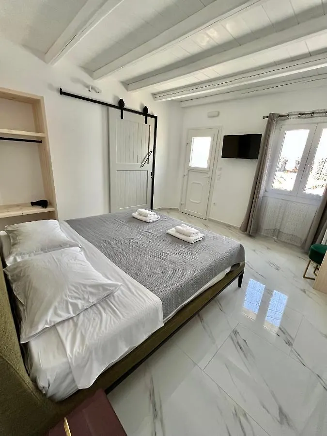 Casa Nostra Mykonos Boutique Rooms & Studios 格拉斯托斯 0*,