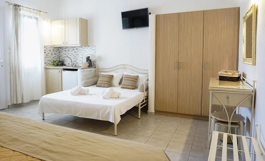 Casa Nostra Mykonos Boutique Rooms & Studios 格拉斯托斯