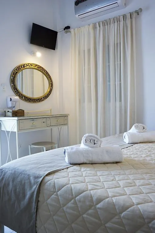 Casa Nostra Mykonos Boutique Rooms & Studios 格拉斯托斯 公寓