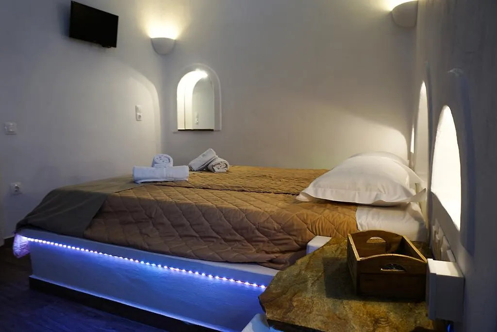 Casa Nostra Mykonos Boutique Rooms & Studios 格拉斯托斯 公寓