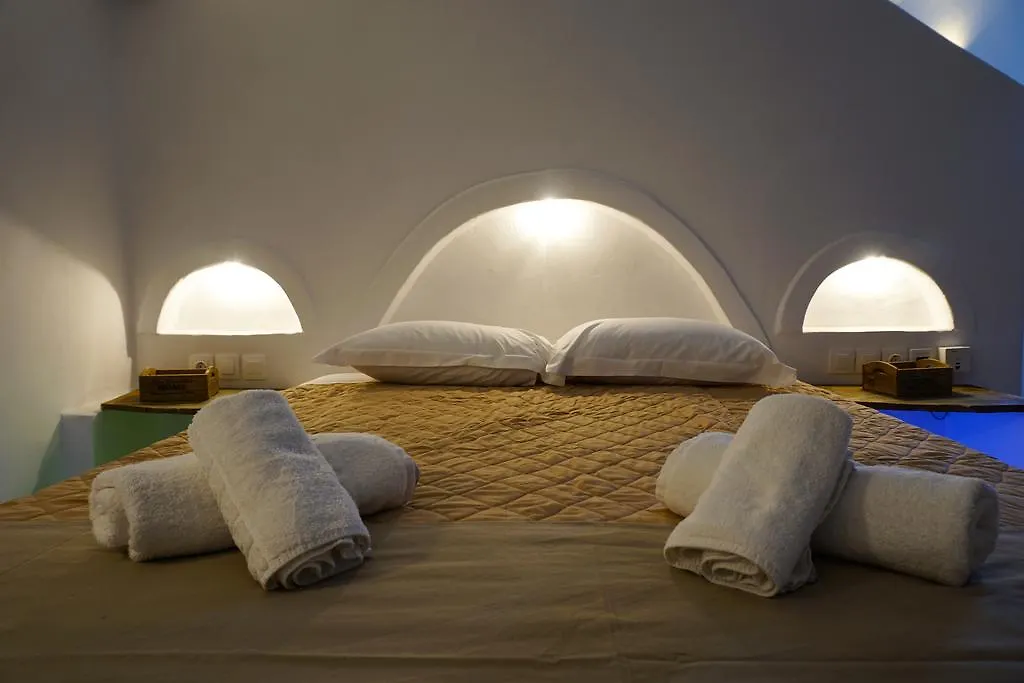 公寓 Casa Nostra Mykonos Boutique Rooms & Studios 格拉斯托斯 希腊